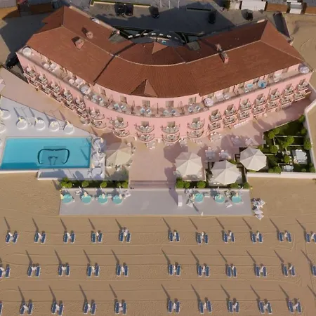 Dune - Free Access Hotel